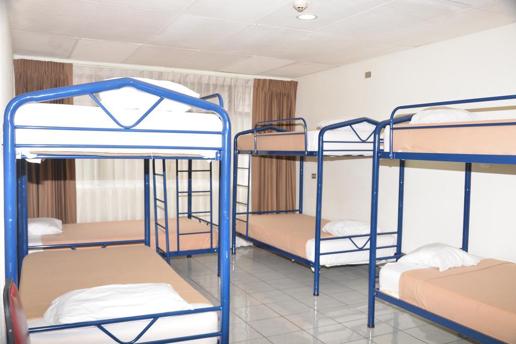 Nuevo Maragato Hotel & Hostel Сан-Хосе Экстерьер фото
