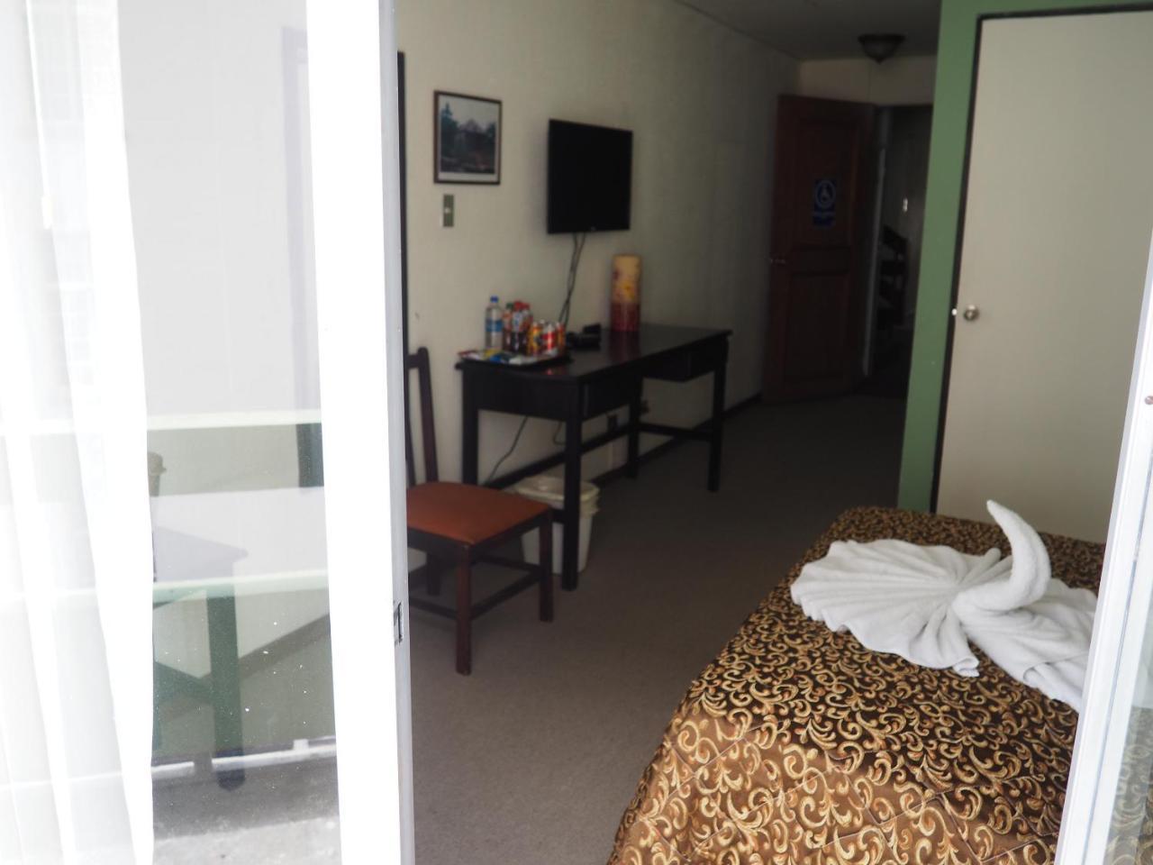 Nuevo Maragato Hotel & Hostel Сан-Хосе Экстерьер фото